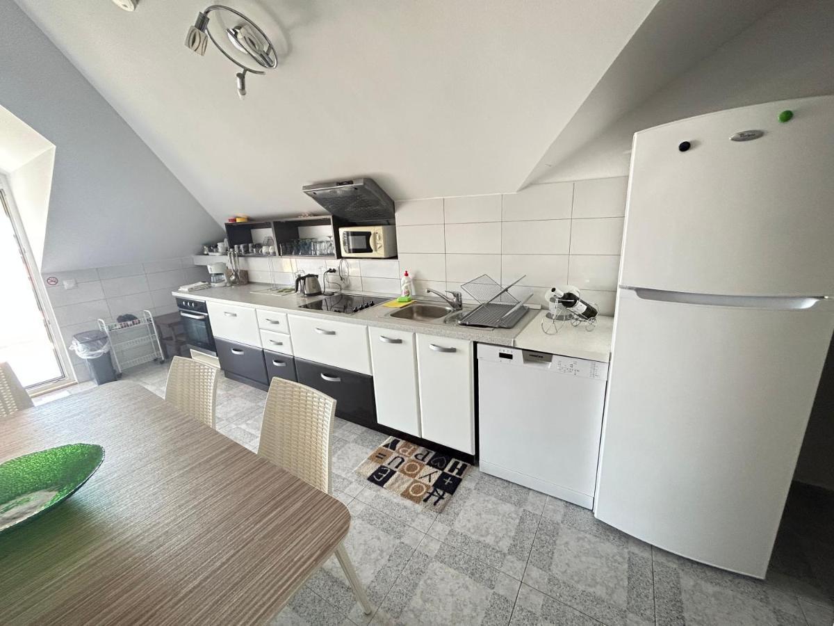 Apartments Sanda 2 Promajna Exteriér fotografie